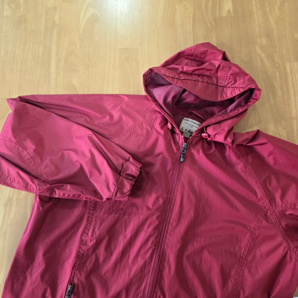 Cold Storage Men's Hooded Rain Windbreaker Mesh Lined Zip Pockets &‎ Pits Sz 2XL